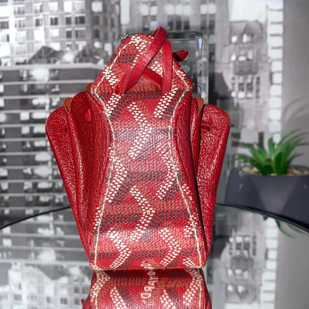 Authentic GOYARD Herringbone Leather Mini Drawstring Pouch Bag Bordeaux - Picture 3 of 17